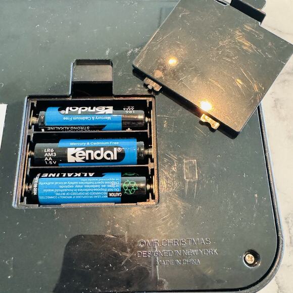 Mr. Halloween 10" Trick Or Treat Vintage Radio Music Talking W/batts Vampire Bat - Picture 2 of 8